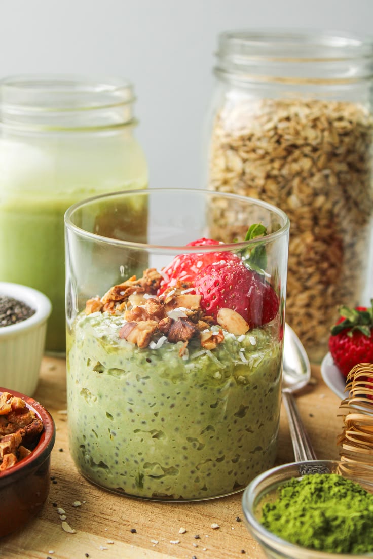 Matcha Overnight Oats Rezept