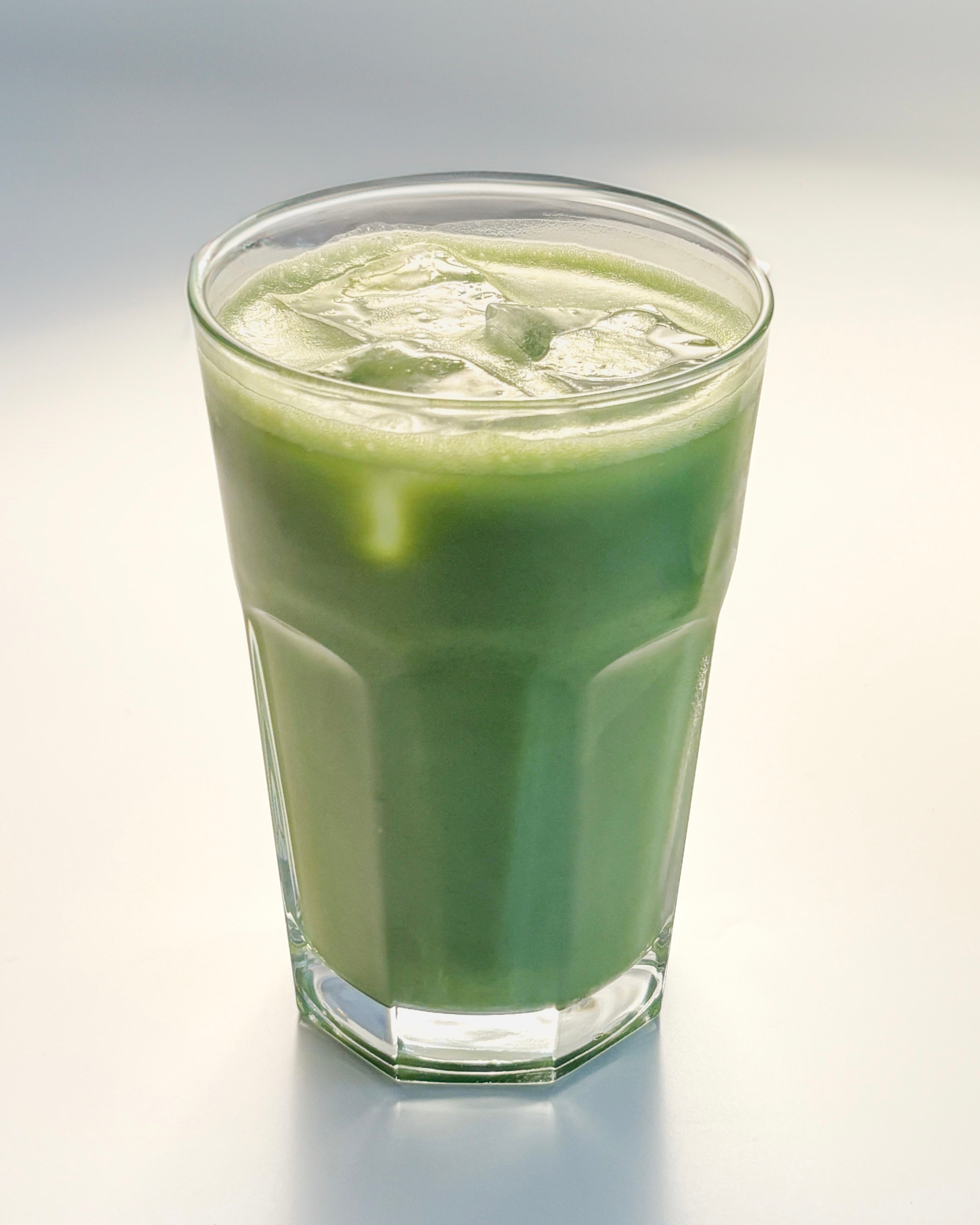 Milch aufgießen und genießen